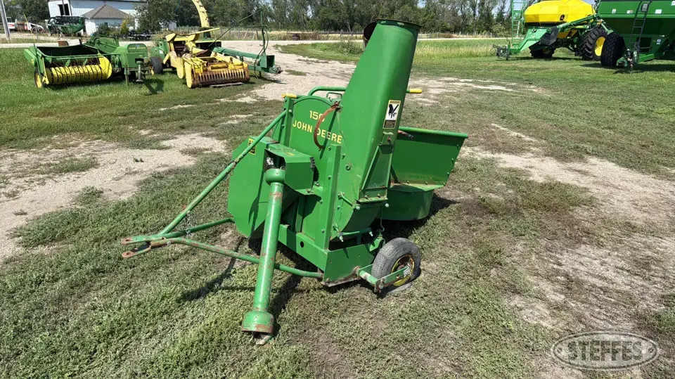 John Deere 150 Forage Processing