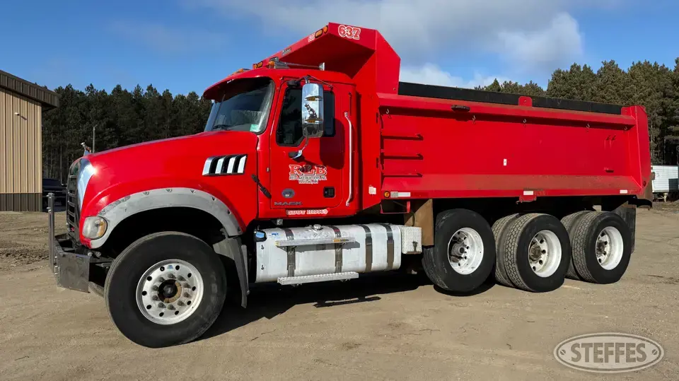 2017 Mack Granite GU713 Dump Truck