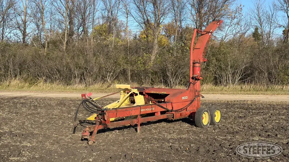 New Holland 900 Forage Processing