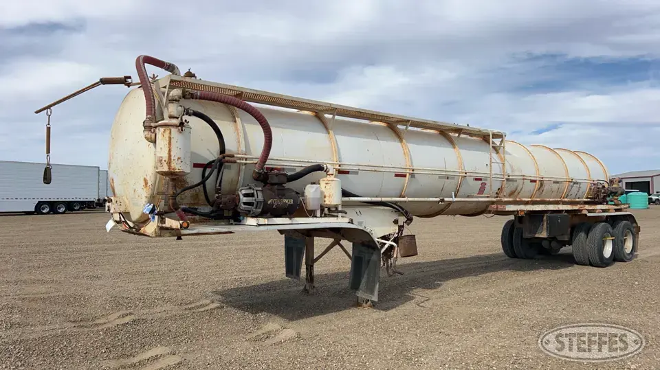 2011 CT Fabrication Vacuum Trailer
