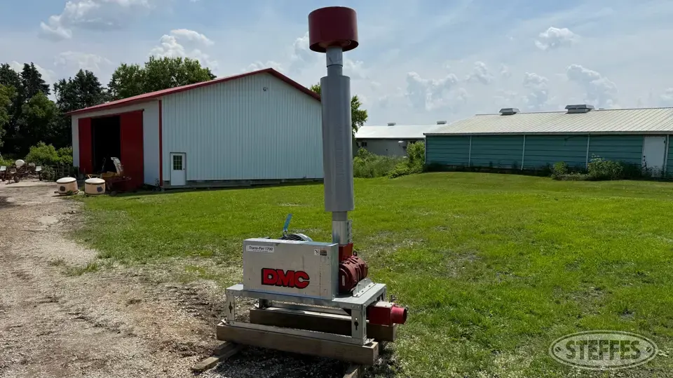 DMC Trans-Fer 1700 Aeration Equipment