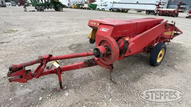 New Holland 275