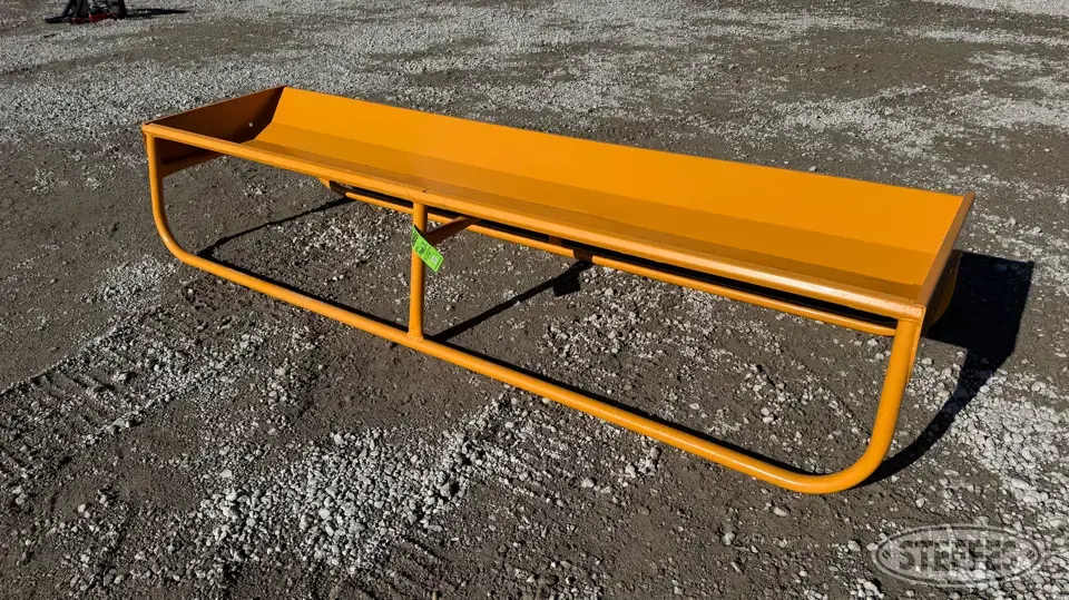 2026 Industrias America C10 Feeders and Bunk