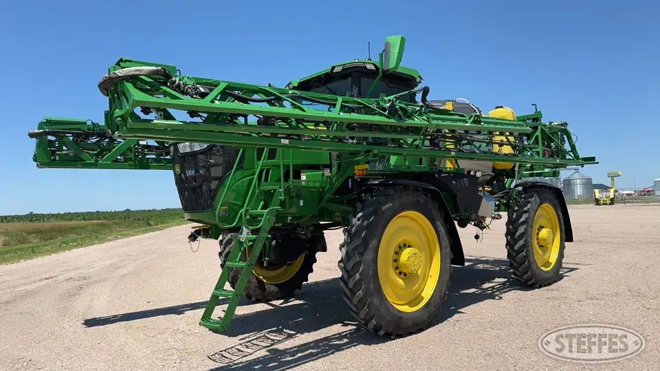 2023 John Deere 612R Self-Propelled Sprayer