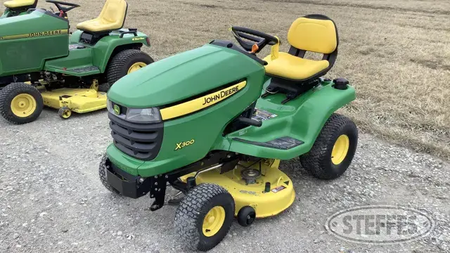 2009 John Deere X300