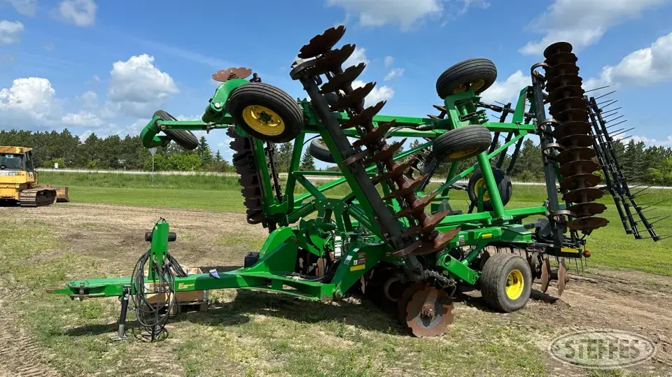 2013 John Deere 2623 Disc
