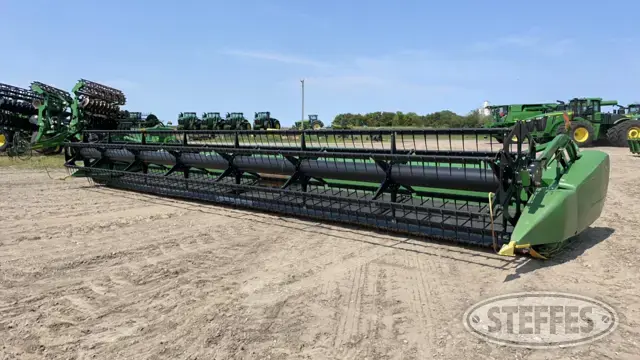 2012 John Deere 635FD