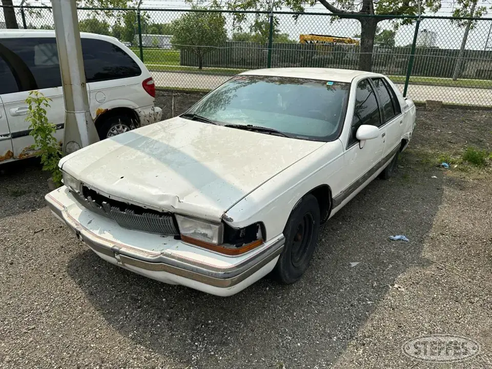 1992 Buick Roadmaster Car