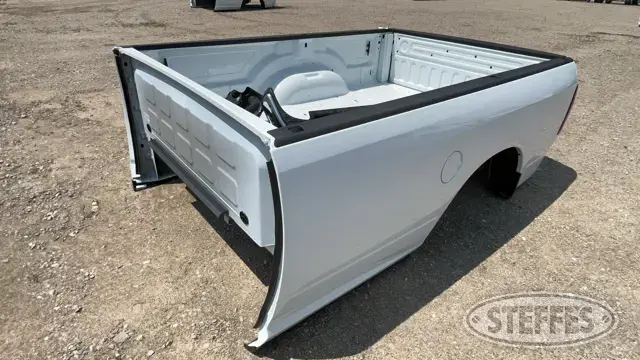 2022 Ram Pickup Box
