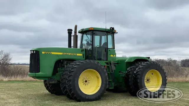 1997 John Deere 9200