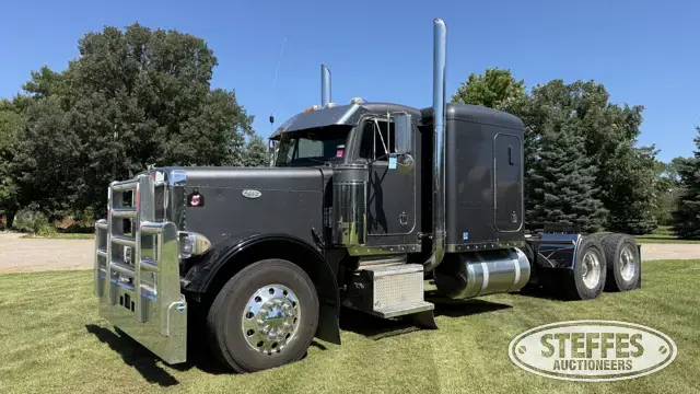 1996 Peterbilt 379