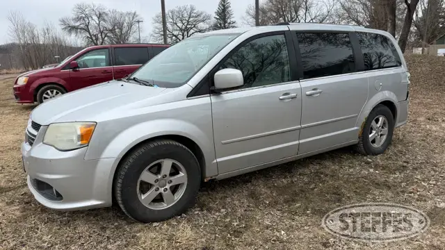 2011 Dodge Grand Caravan Crew
