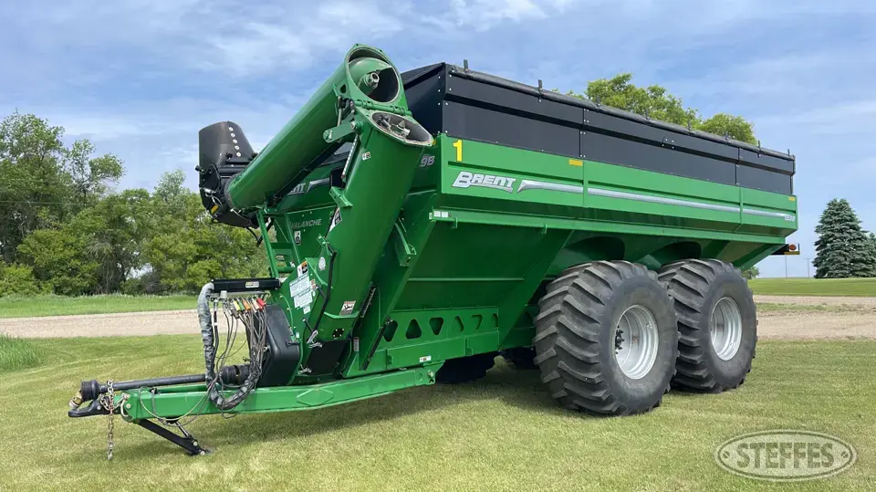 2023 Brent 1598 Avalanche Grain Cart