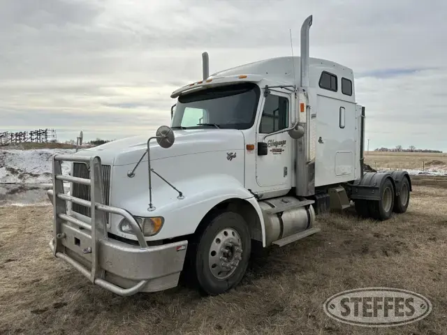 2001 IHC 9400