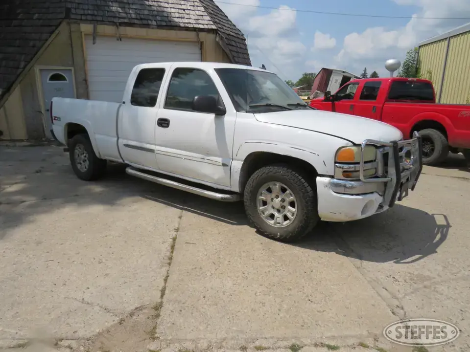 2006 GMC 1500 Half Ton Pickup