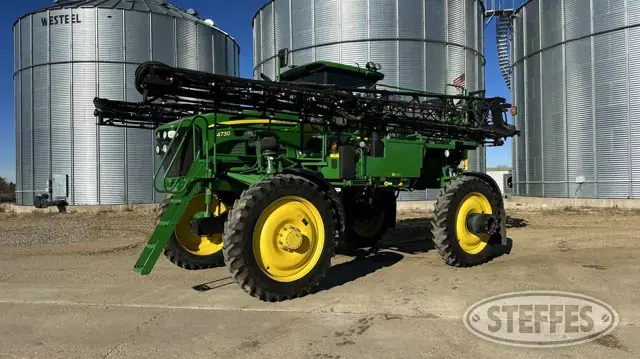 2010 John Deere 4730