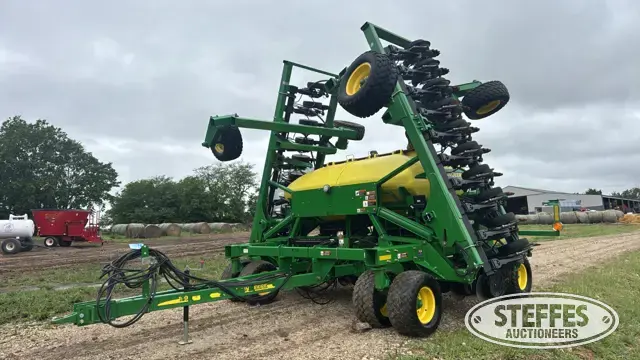 2013 John Deere 1990