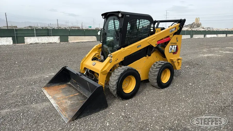 2022 CAT 272D3 Wheeled Skid Steer