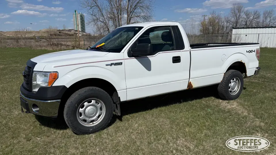 2013 Ford F-150 XL Half Ton Pickup