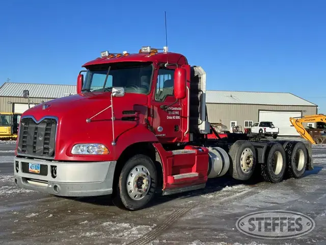 2016 Mack CXU613