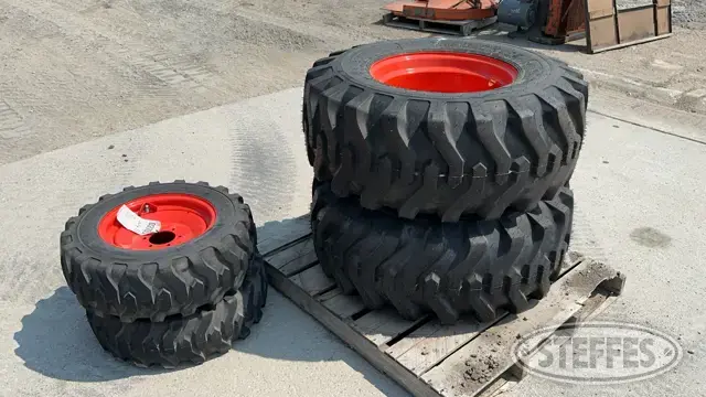 Bobcat compact utility tractor tires