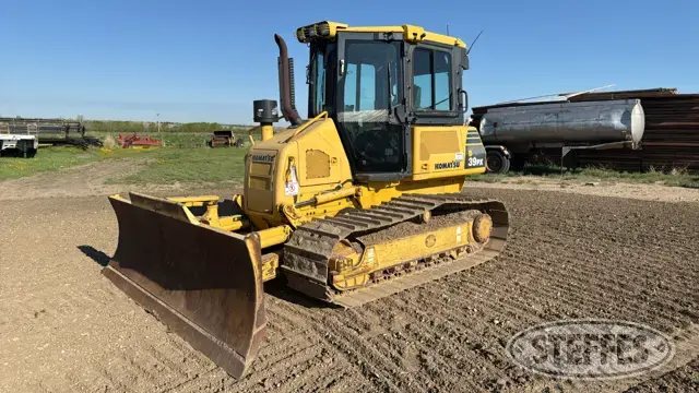 2011 Komatsu D39PX