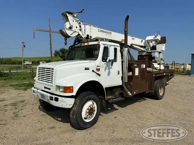 1996 International 4800