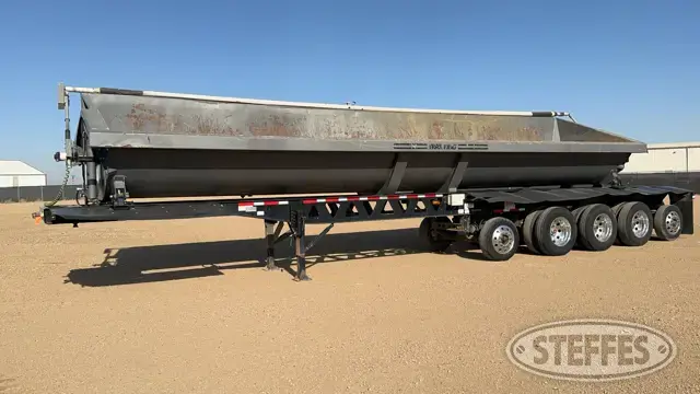 2022 Trail King TK70SSD-495