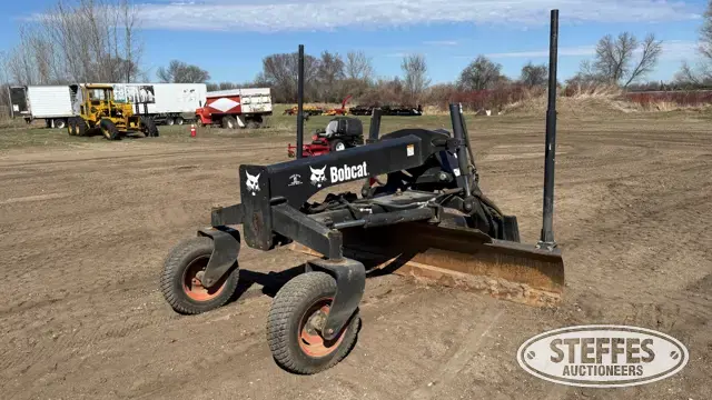 2011 Bobcat Grader 108