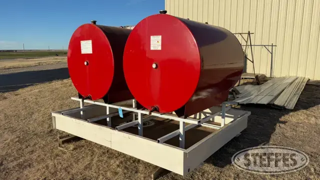 (2) 500 gal. tanks