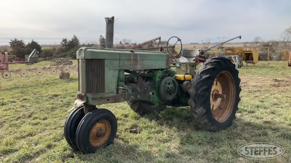 1954 John Deere 60 Collectible Show Tractors-Stationary Engine