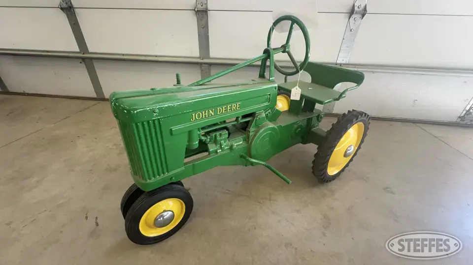 John Deere 60 Personal Property