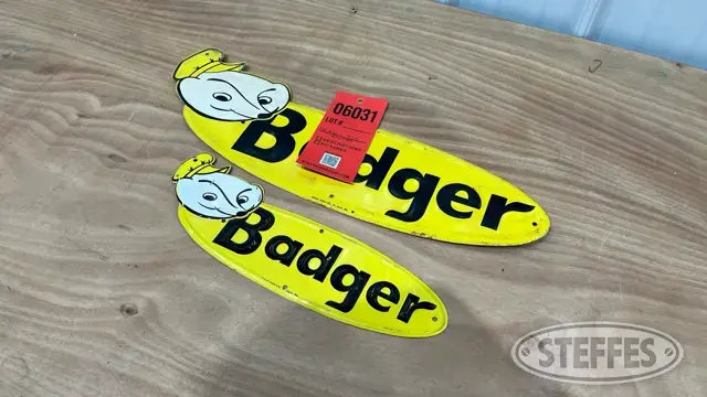 (2) Badger