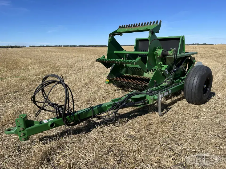 2013 Summers 700 Rock Picker