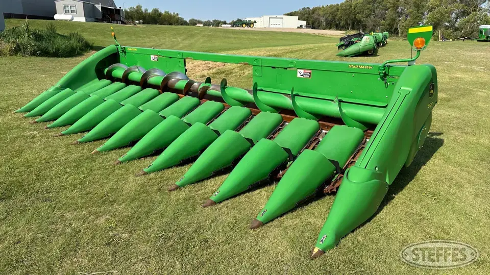 2013 John Deere 612C Corn Head