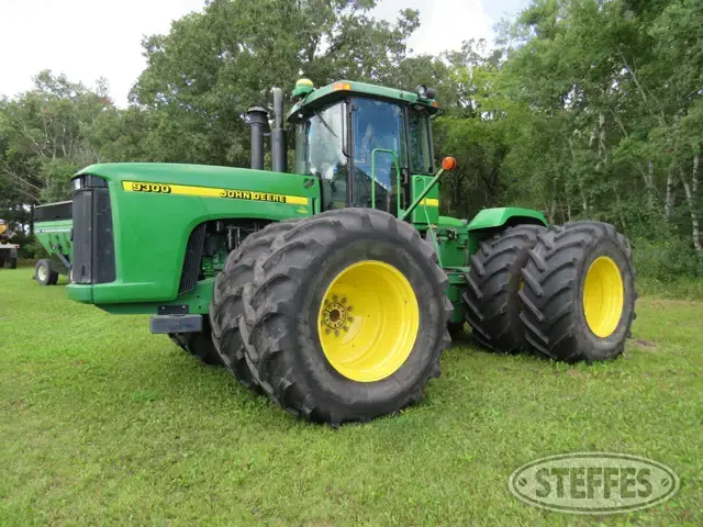 1997 John Deere 9300