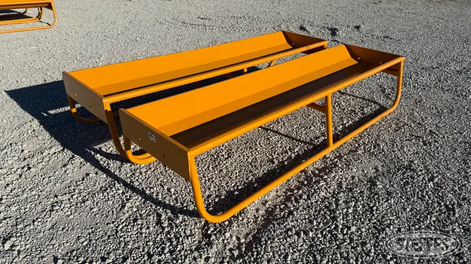 2026 Industrias America C10 Feeders and Bunk