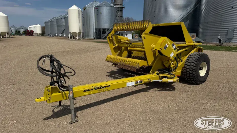 Degelman RP7200 Signature Series Rock Picker