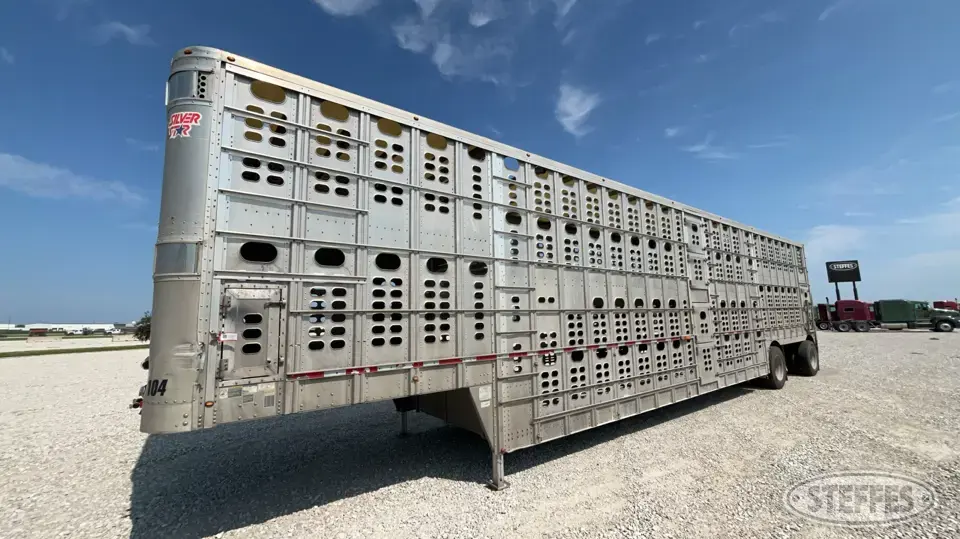 2018 Wilson PSDL-402 Semi Livestock Trailer