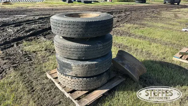 (4) 11R22.5 tires