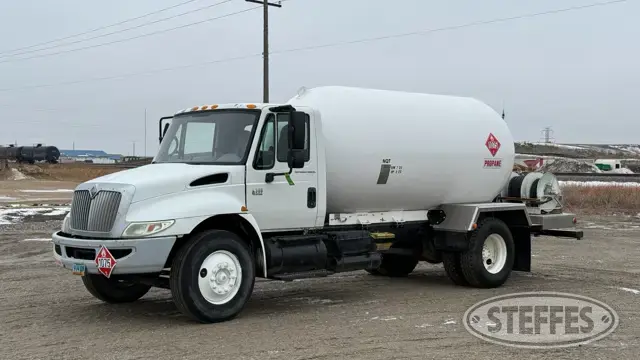 2003 International 4300