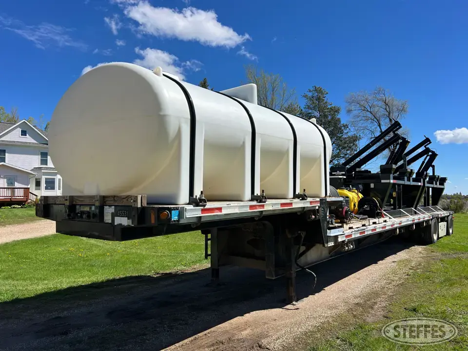 2002 Fontaine Step Deck Trailer