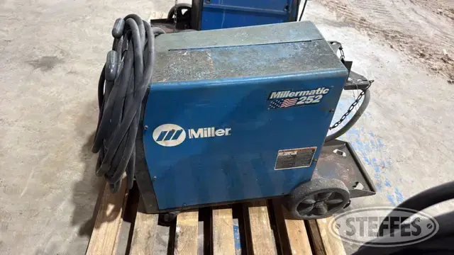 Miller Millermatic 252