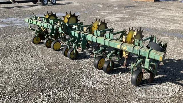 John Deere RM