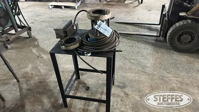 Hyd. hose crimper