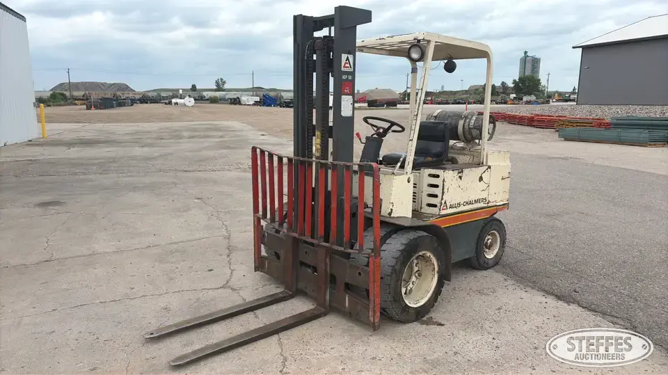 Allis-Chalmers ACP50 Warehouse Forklift