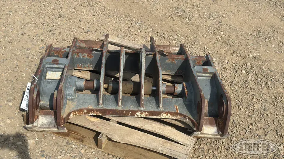 JRB WA200-5 Loader Attachment