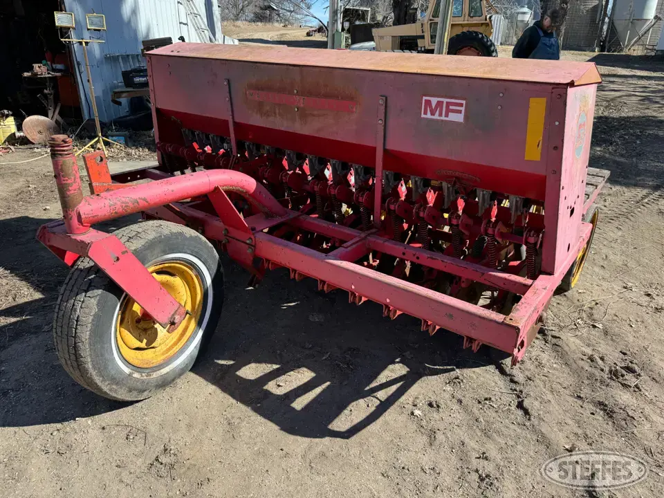 Massey Ferguson 63 Press Drill