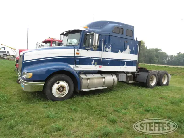 1999 International 9400