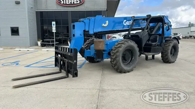 2012 Genie GTH1056